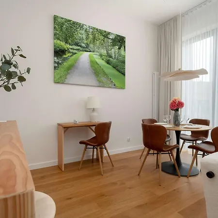 아파트 Luxury With Parking And Air Conditioning Near The Market Square By Renters Prestige 브로츠와프