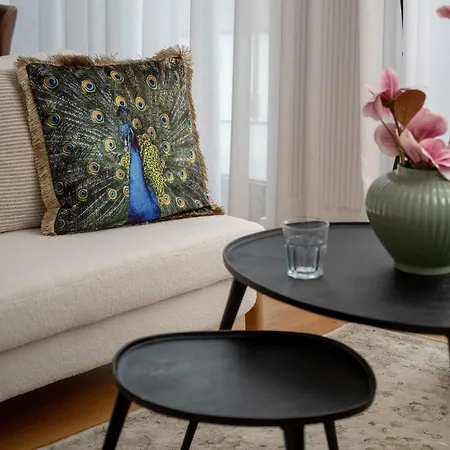 아파트 Luxury With Parking And Air Conditioning Near The Market Square By Renters Prestige